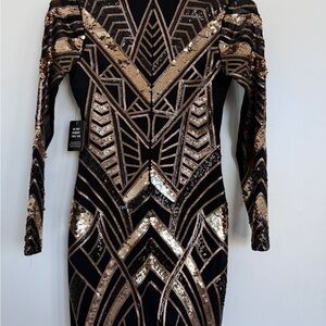 NWT Black and Gold Sequin Long Sleeve Bodycon Dress